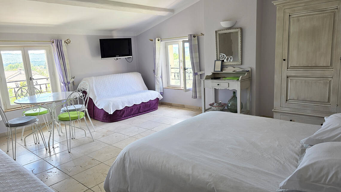 Chambre Lune à l'Escale Provençale 2026