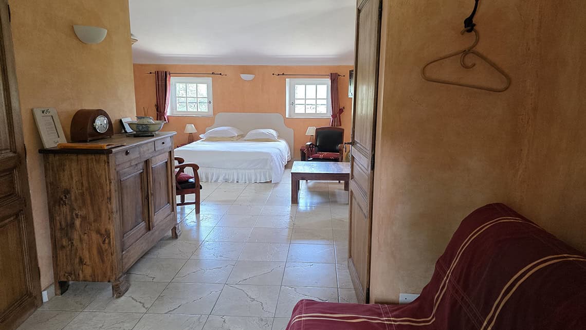 Chambre Soleil à l'Escale Provençale en 2026
