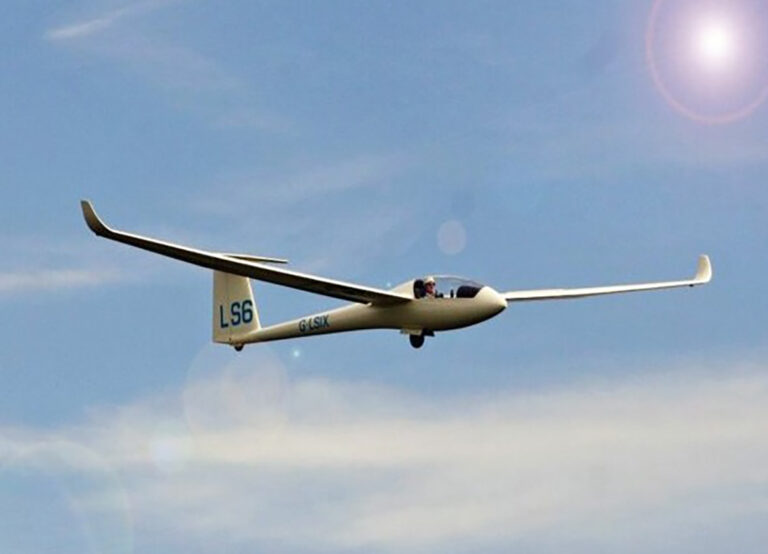 Planeur aérodrome de Tourrettes Fayence